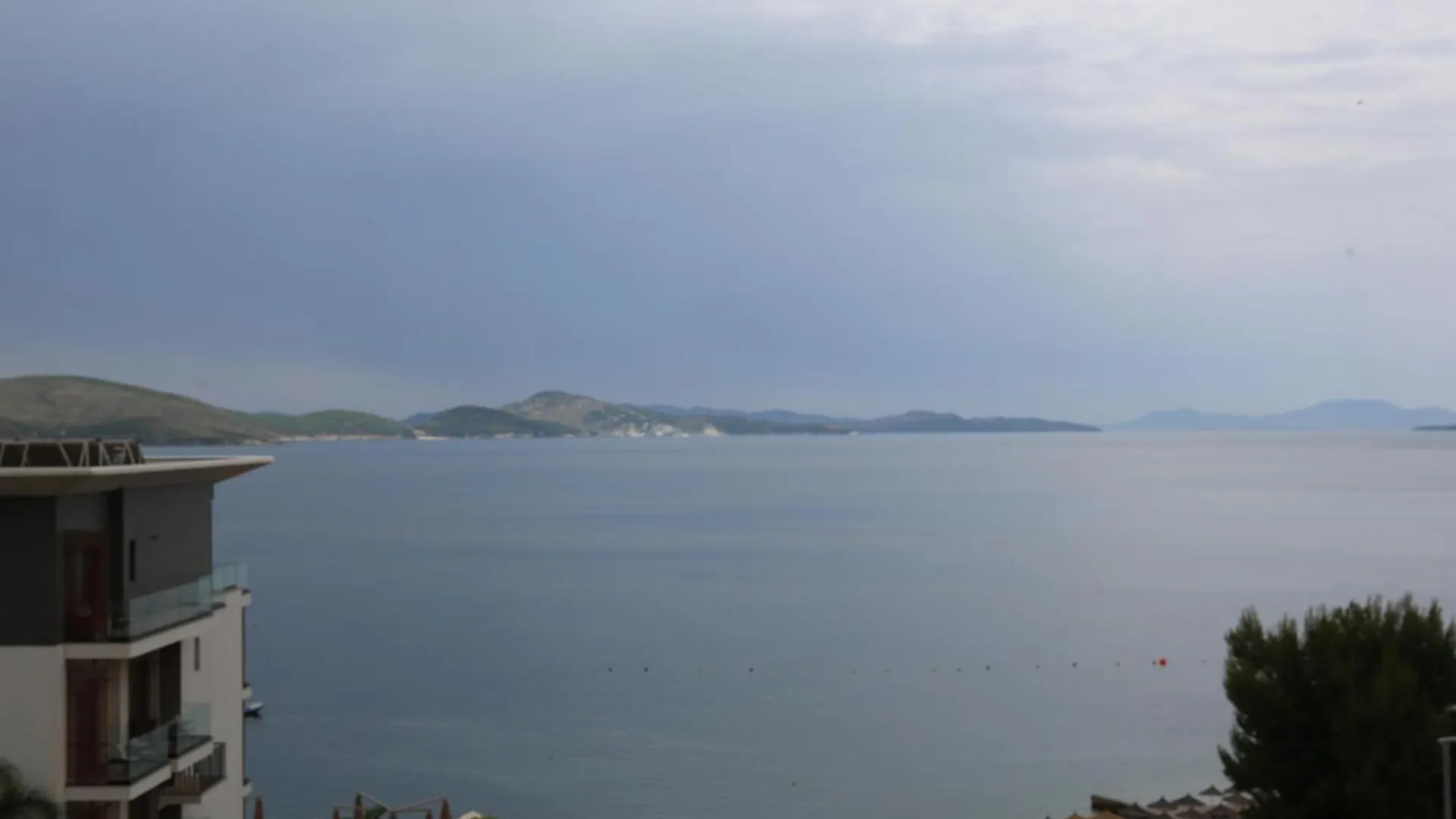Azure Sea Apartments Sarande