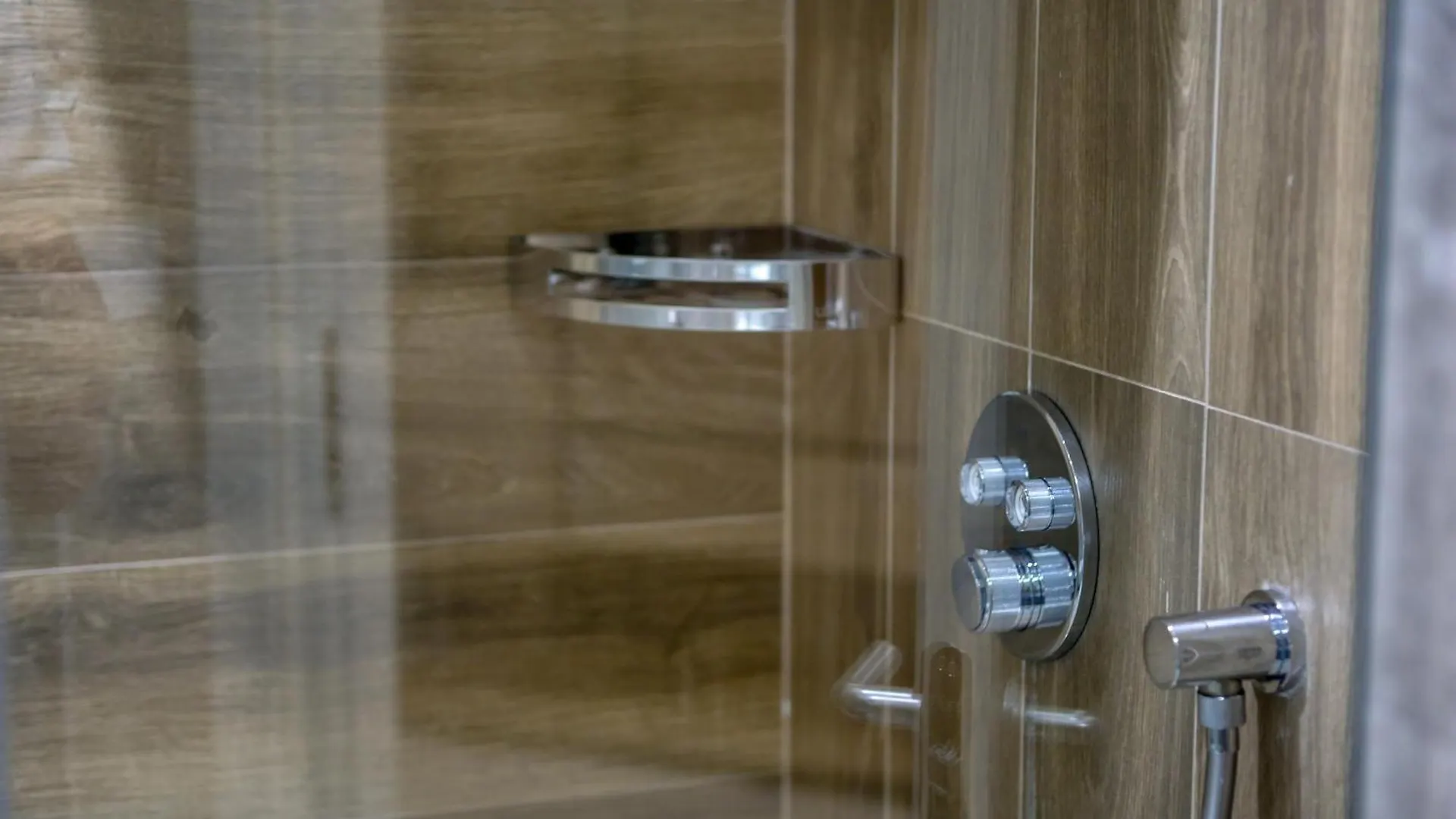 Azure Sea Apartments Sarande