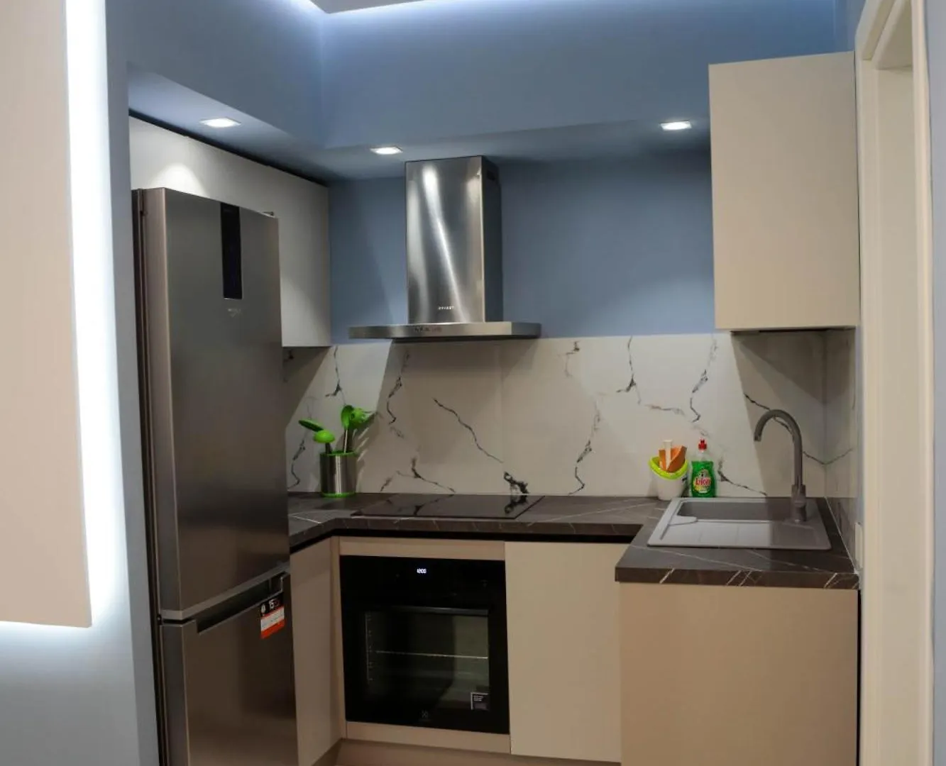 Azure Sea Apartments Sarande