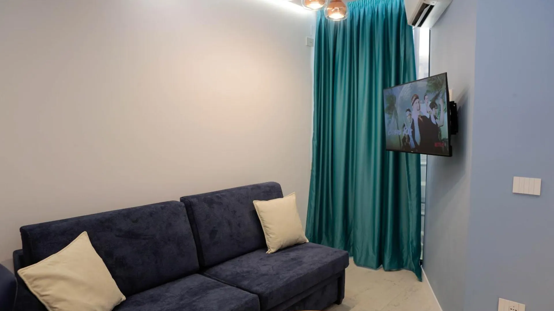 Azure Sea Apartments Sarande
