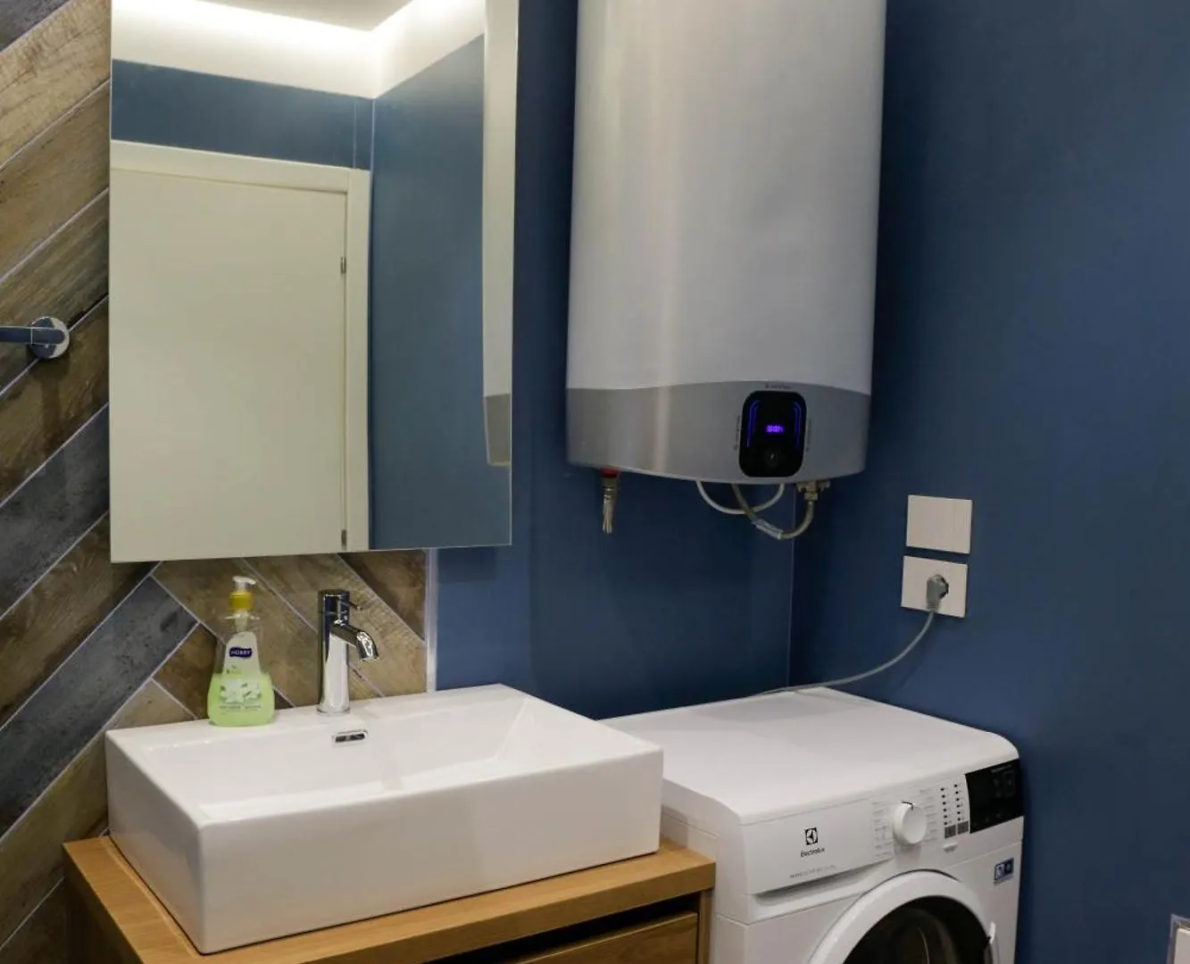 Azure Sea Apartments Sarande 0*,