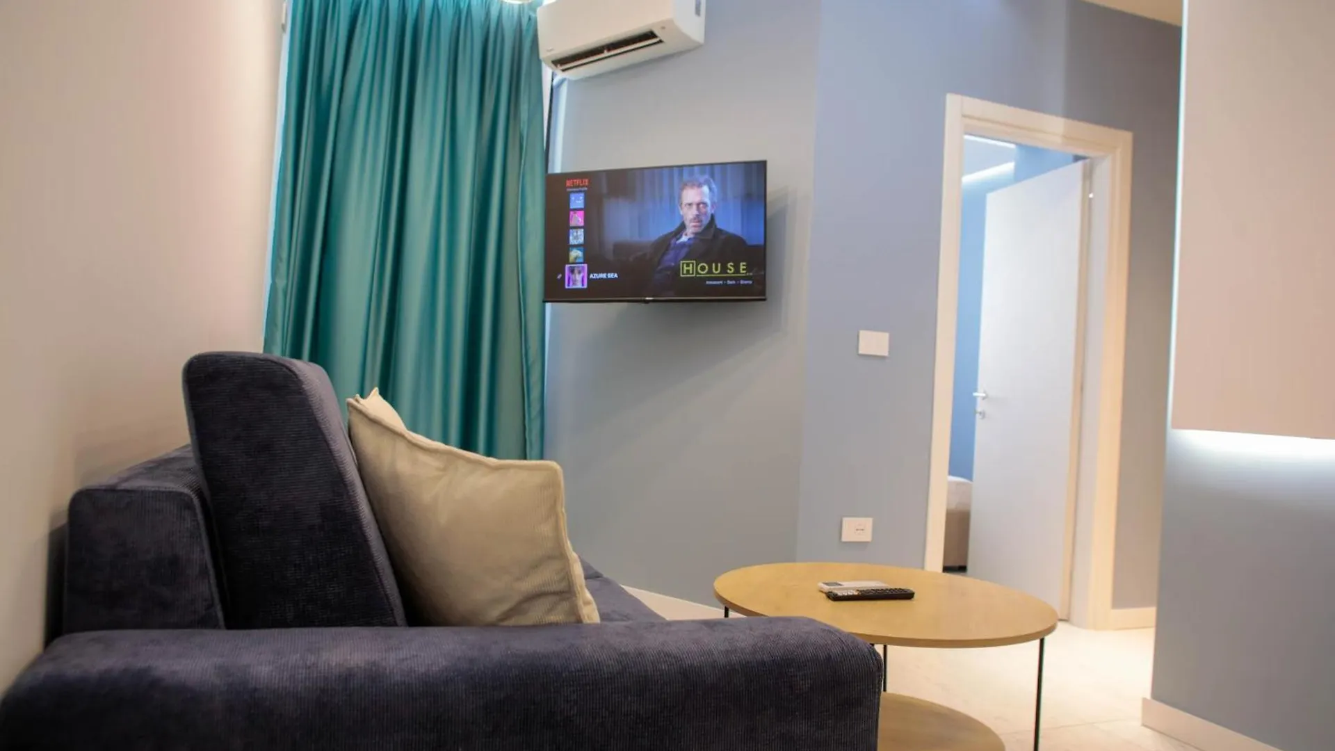 Azure Sea Apartments Sarande